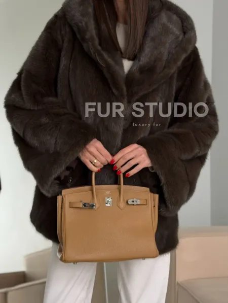 Зимняя норковая шуба с капюшоном - фото 3