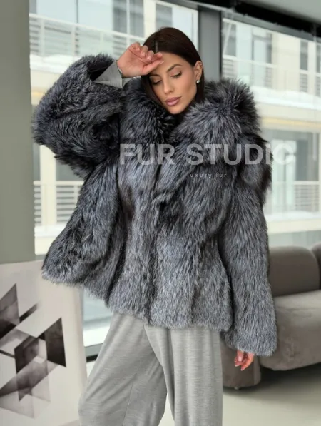 Полушубок из чернобурки с капюшоном - фото 9