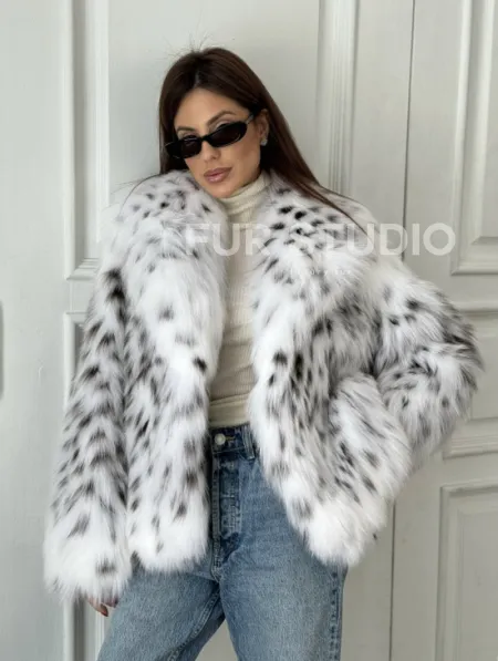 Полушубок из меха аукционной лисы (реплика канадской рыси) - фото 0