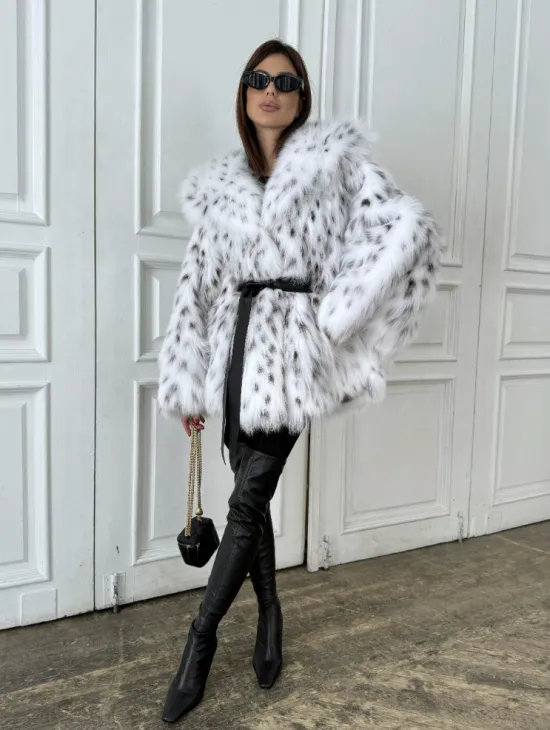Шуба - белая лиса с вшитыми пятнами из рыси PREMIUM качество - фото 7