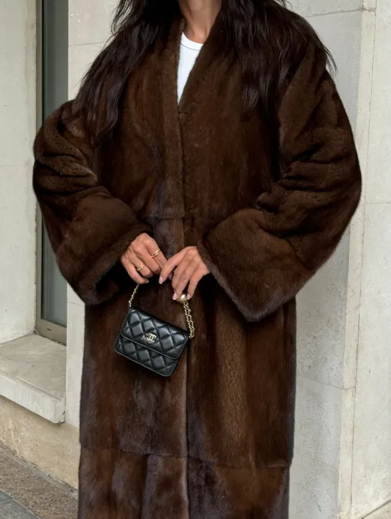 Длинная шуба ВИНТАЖ из меха скандинавской норки без воротника - фото 1