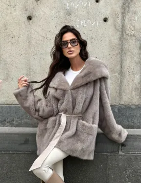 Шуба Oversize из меха цельной норки с капюшоном - фото 6