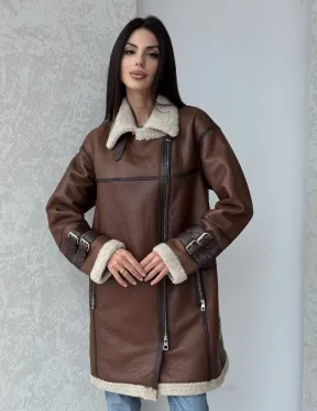 Удлиненная дубленка авиатор в коричневом цвете - винтажный стиль - фото 5