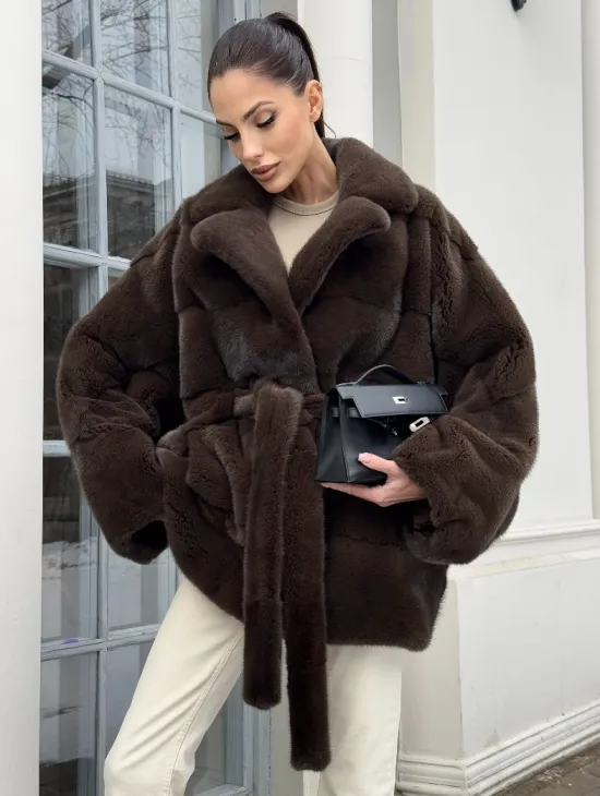 Летучка - шуба из норки с английским воротником цвет 