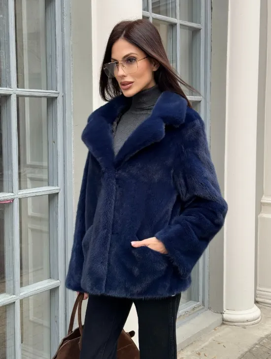 Синий норковый полушубок с английским воротником - фото 3