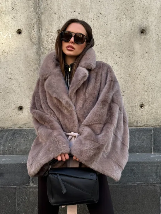 Автоледи из норки под пояс, фасон 