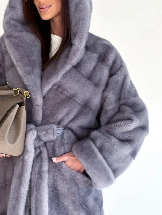 Удлиненная норковая шуба - кимоно с капюшоном - фото 1