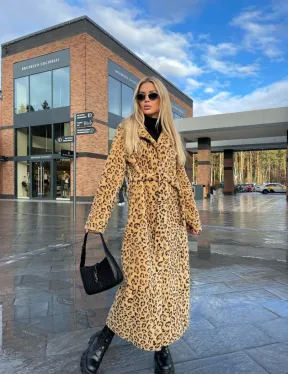 Пальто-шуба из натуральной шерсти под леопард - фото 3