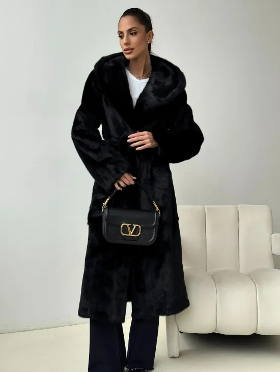 Черная норковая шуба с капюшоном - фото 1