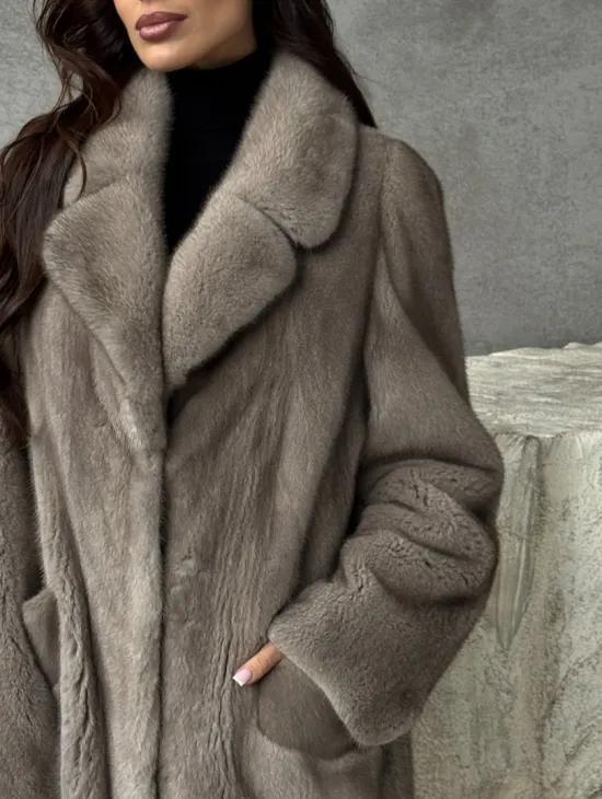 Норковая шуба в сером цвете 