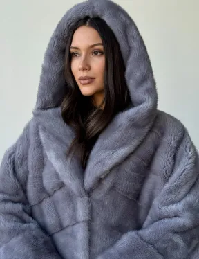 Голубая норковая шуба с капюшоном oversize - фото 3