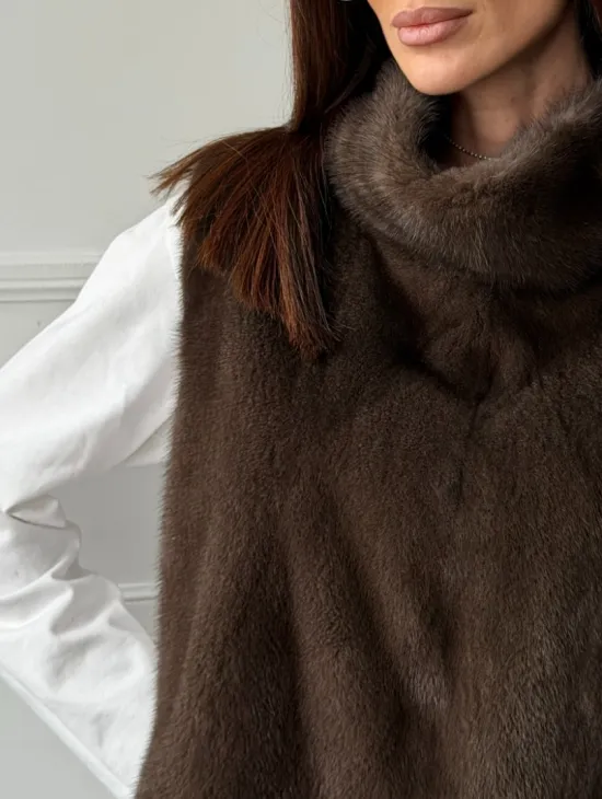 Норковая манишка коричневого цвета - фото 2