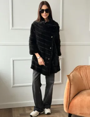 Меховое пальто из вязаной норки - фото 6