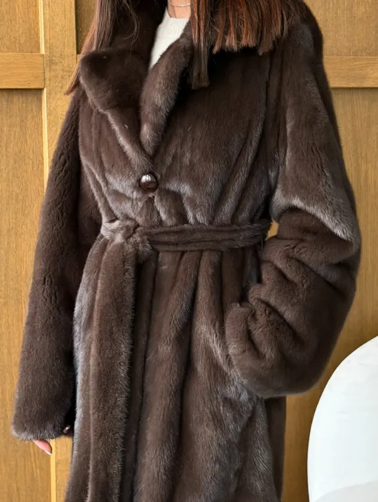 Норковая шуба - прямой крой с меховым поясом - фото 1