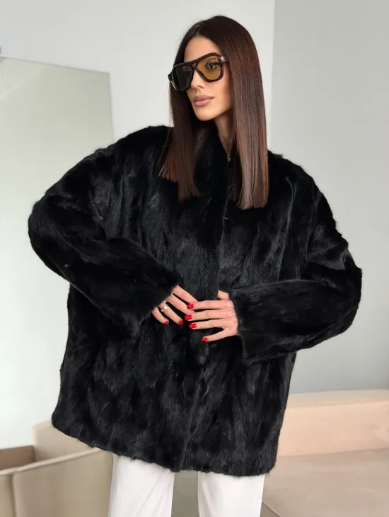 Шуба норковая из кусочков в стиле оверсайз - фото 5