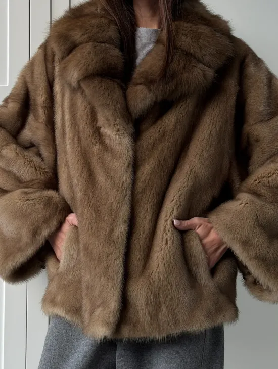 Куртка из меха норки - воротник куница - фото 2